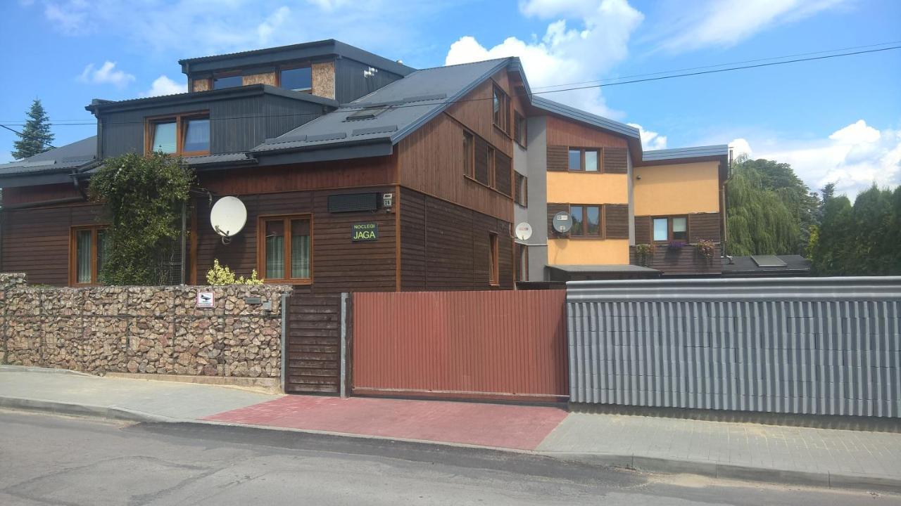 Pokoje Goscinne Jaga Kielce Exterior foto