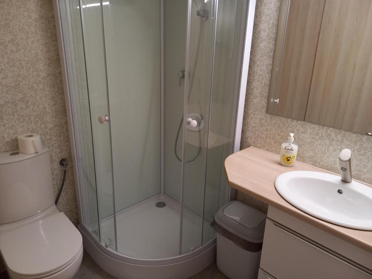 Pokoje Goscinne Jaga Kielce Exterior foto