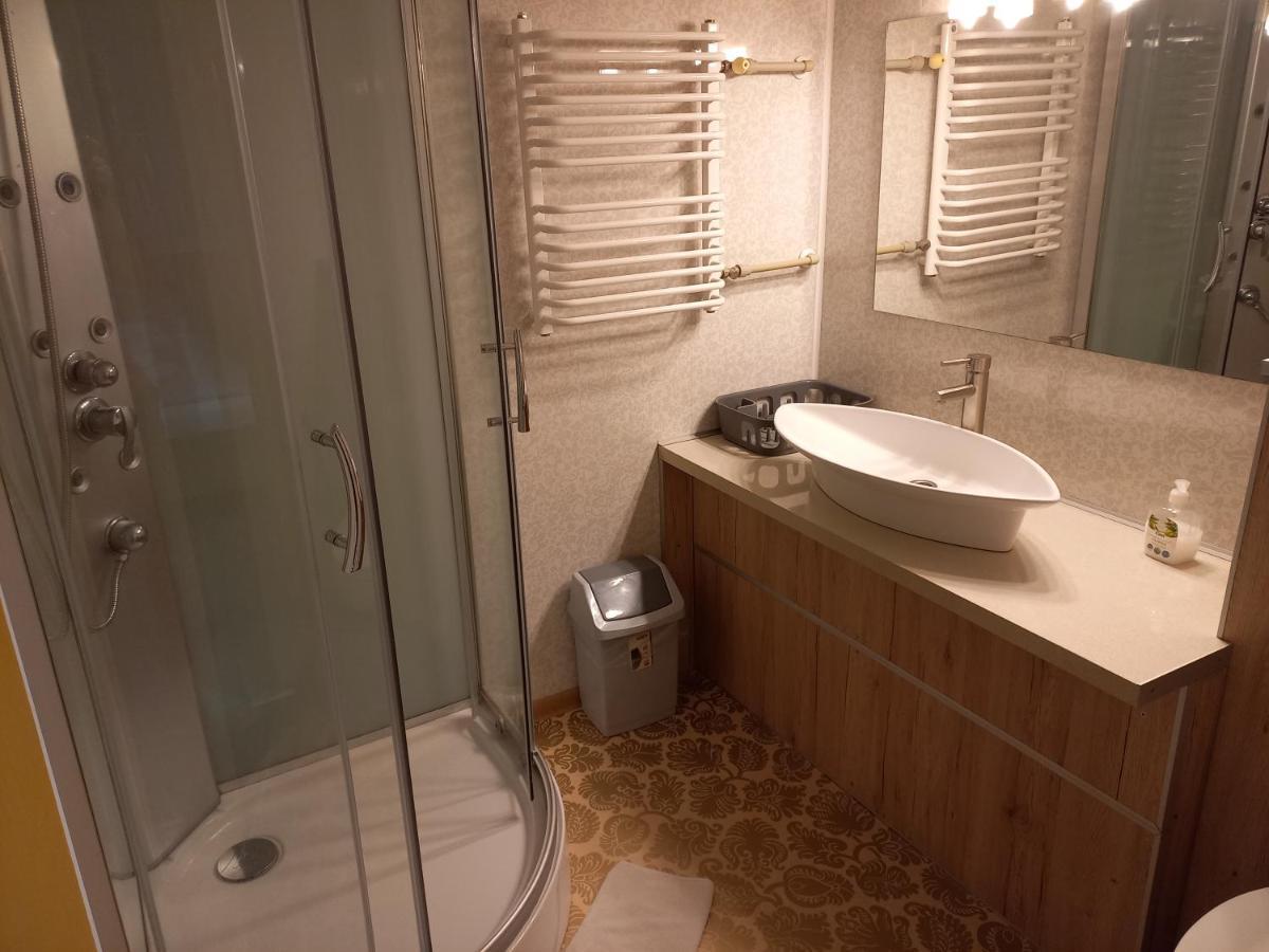 Pokoje Goscinne Jaga Kielce Exterior foto